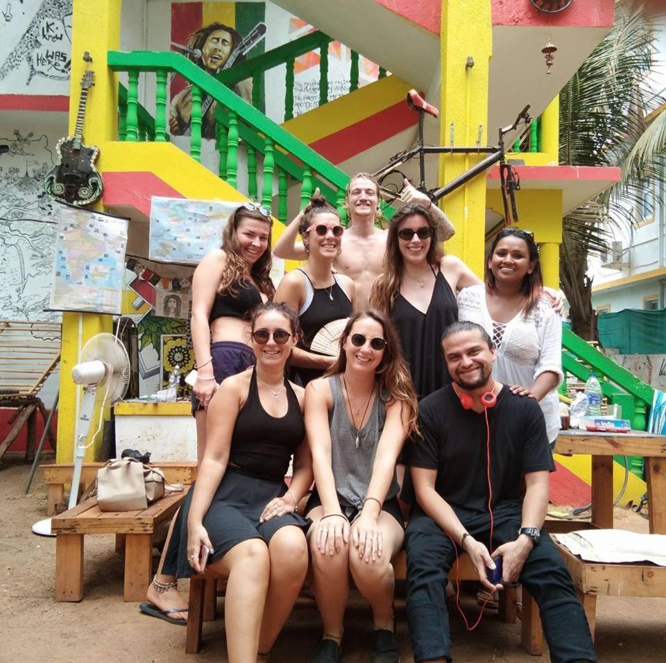 Rasta Mansion Beach Hostel And Rooms 阿姆波尔 外观 照片