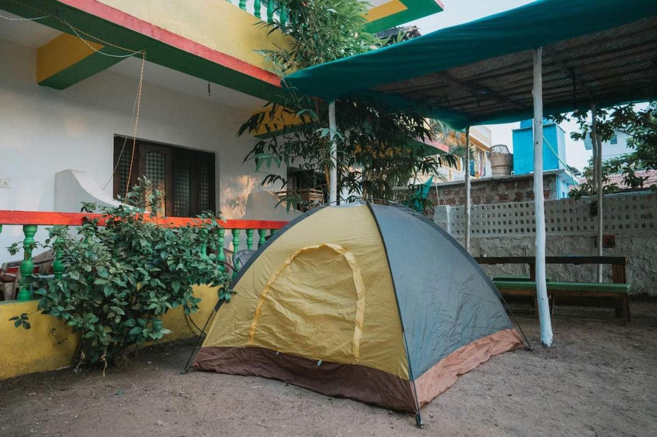 Rasta Mansion Beach Hostel And Rooms 阿姆波尔 外观 照片